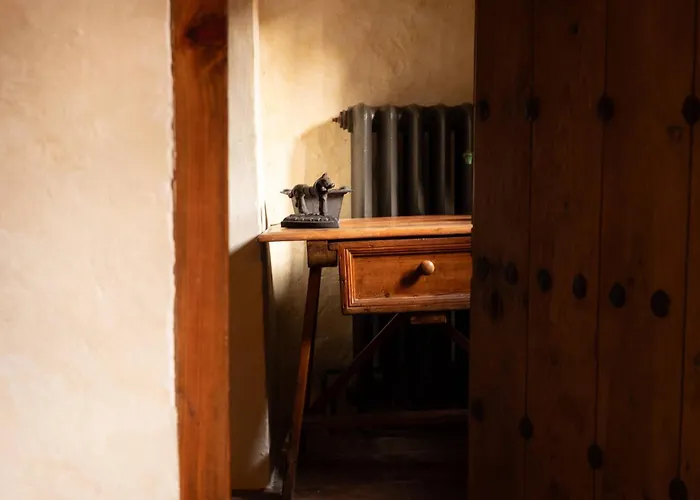 La Casa Amarilla